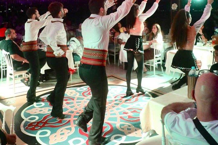 Istanbul Bosphorus Night Time Show And Dinner with Soft Drinks