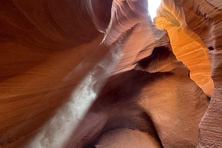 Page : Hogan Upper Antelope Canyon Tour