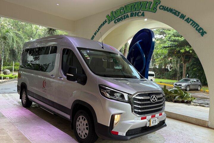 LIR Liberia Flughafen Shuttle Service zu Ihrem Hotel oder AirBnb