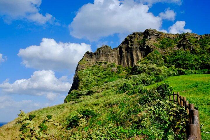 [Para huéspedes de cruceros] Excursión de un día a Jeju UNESCO