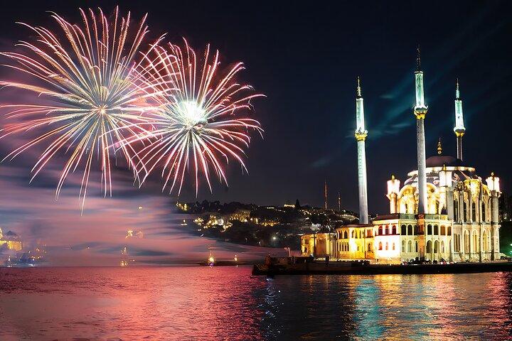 New Year’s Eve 2027 Cruise with Unlimited Drinks
