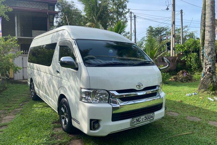 Verken Sri Lanka op jouw manier Huur een privéauto of -busje met chauffeur