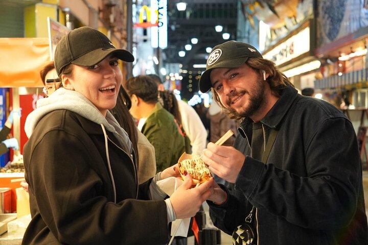 Osaka Food Tour: 20 dishes at 4 Local Eateries