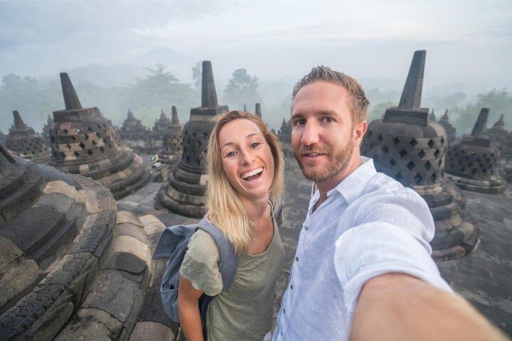 Borobudur Tour de 5 horas con Garantía de Subida y Traslados