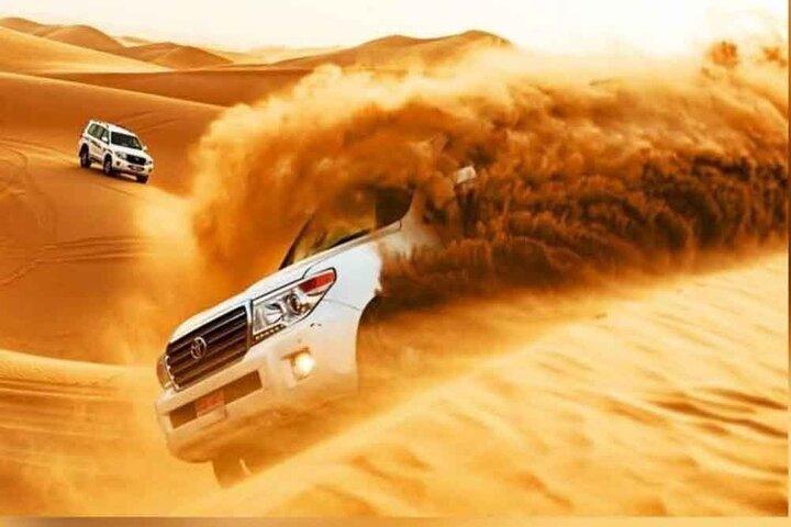 Aventure safari matinale dans le désert à Abu Dhabi