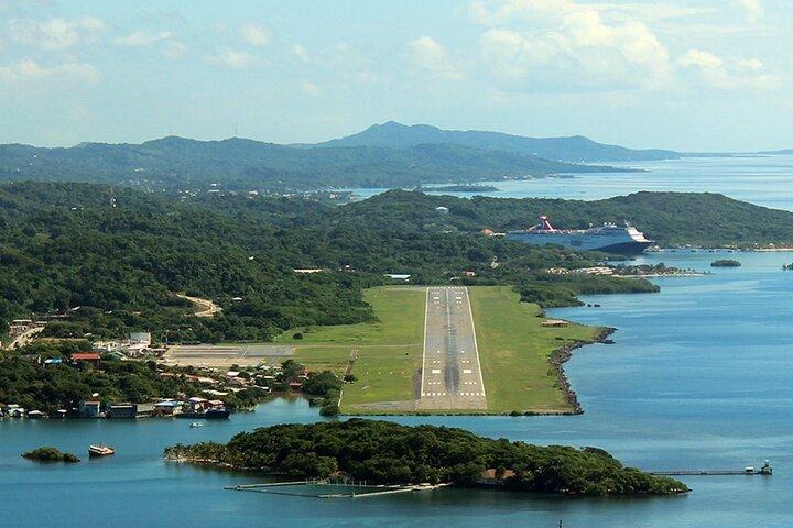 Privépendeldienst van en naar de luchthaven Roatan