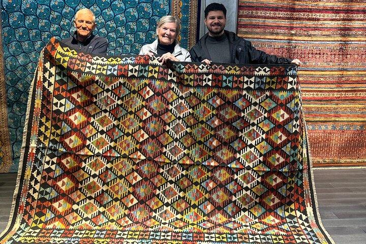 Istanbul Private Rug Shopping in Grand Bazaar w Personal Shopper