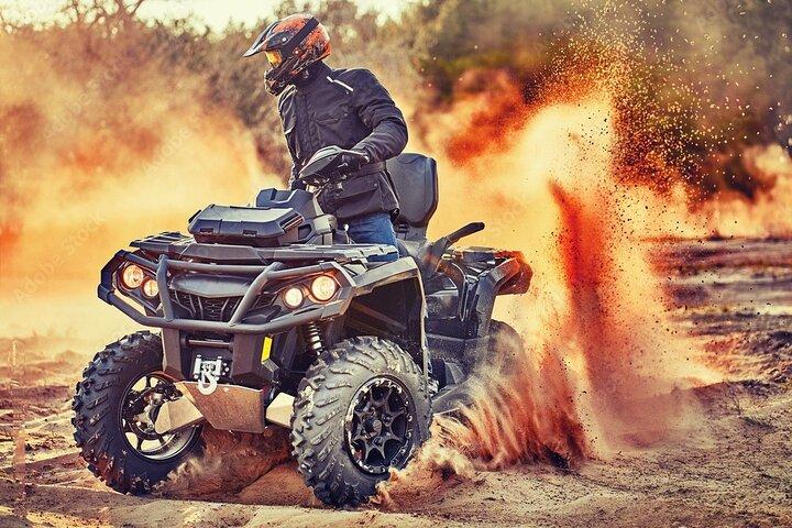 Marrakech : Agafay Desert Quad Bike & Camel Ride con Cena Show