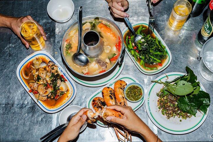 Bangkok Backstreets Tour gastronómico con más de 15 degustaciones