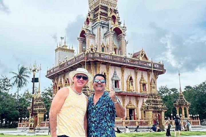 プーケット市内観光＆タイガーパーク訪問（ベストセラー）