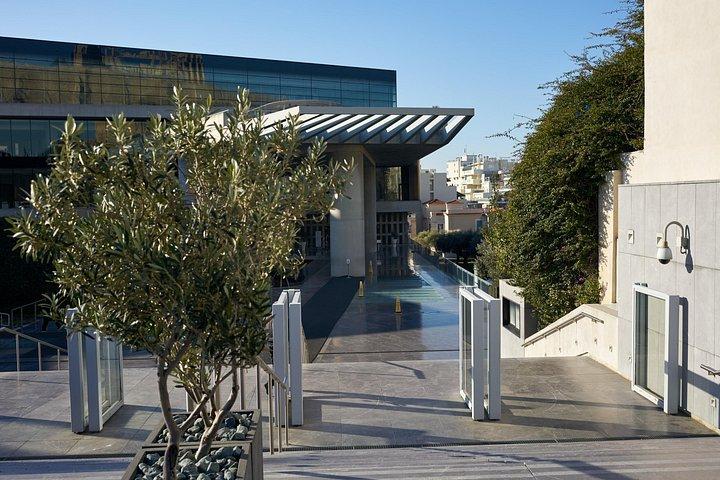 Athens Acropolis Museum Entry Ticket with Audio Guide