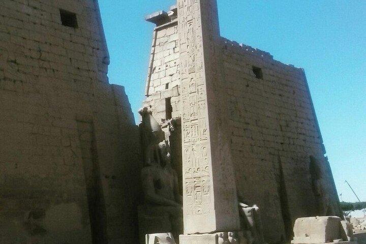 Temples mystiques du Nil : De Karnak à Dendera