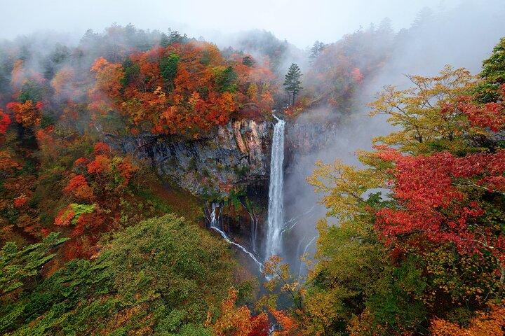 東京の滝と湖と山から楽しむ日光日帰り旅行