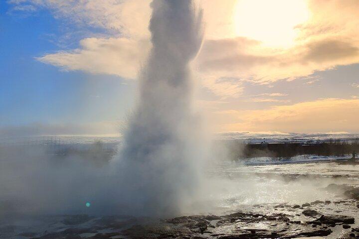 Reykjavík, Islandia : Golden Circle Express Minibús Grupo pequeño 6h