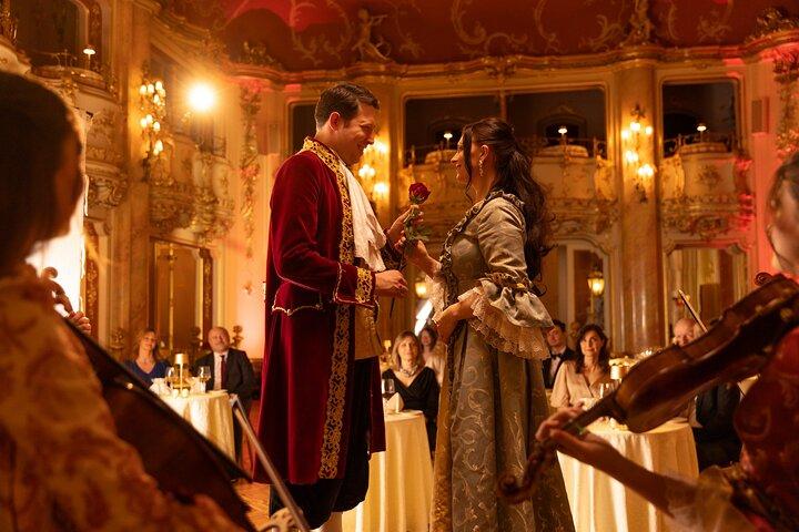 Concerto de Mozart e jantar em Praga