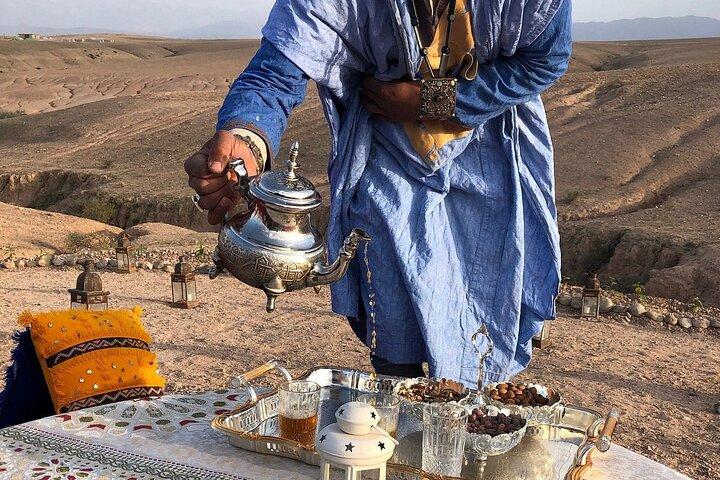 Marrakech: Dinner Wow Sunset Camel ride in Agafay