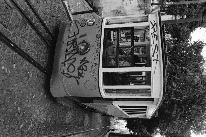 Lisbon's Heart : A 2 - Hour Slow-Paced Walk (No Hills!