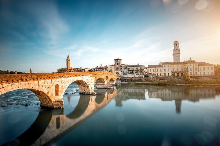 Von Mailand nach Verona mit dem Hochgeschwindigkeitszug: geführter Spaziergang