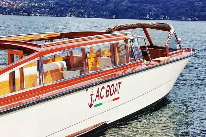 Shared Tour of Lake Como with Venetian Limousine 1 Hour
