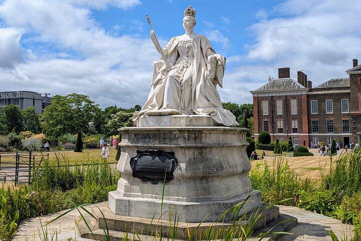 ロンドンウォーキングツアーケンジントン宮殿＆庭園＆リフレッシュメント