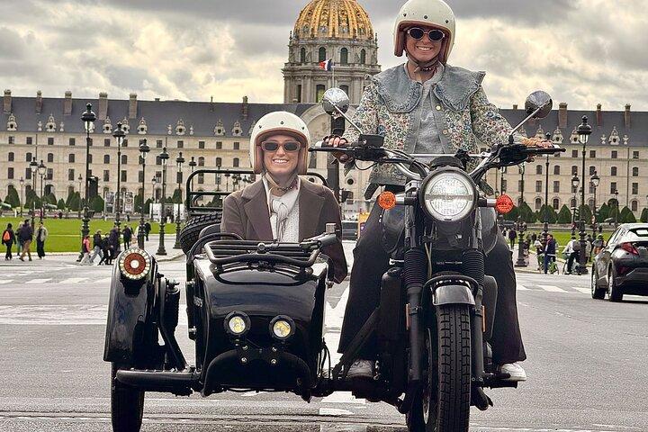 Side-car Paris Visit with a River Cruise