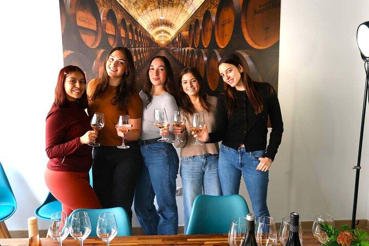 Dégustation de 4 vins espagnols à la Puerta del Sol Madrid