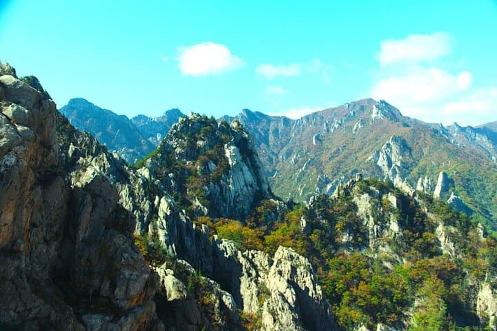 Mt.Seorak & Naksan Temple Day Trip from Seoul