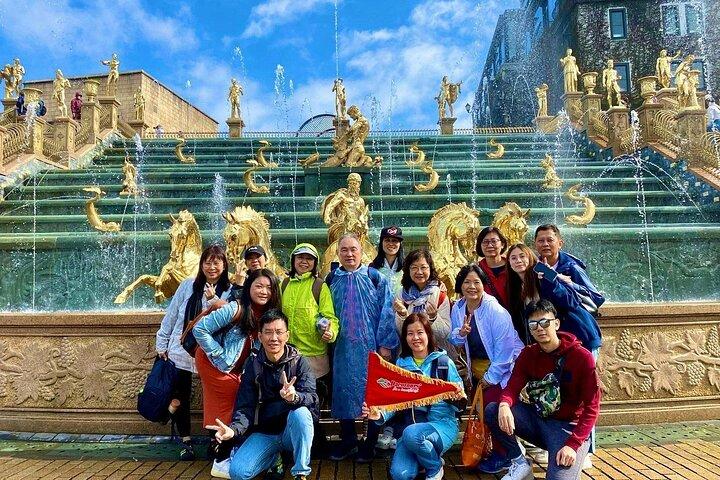 Rejser til Ba Na Hills og Golden Bridge