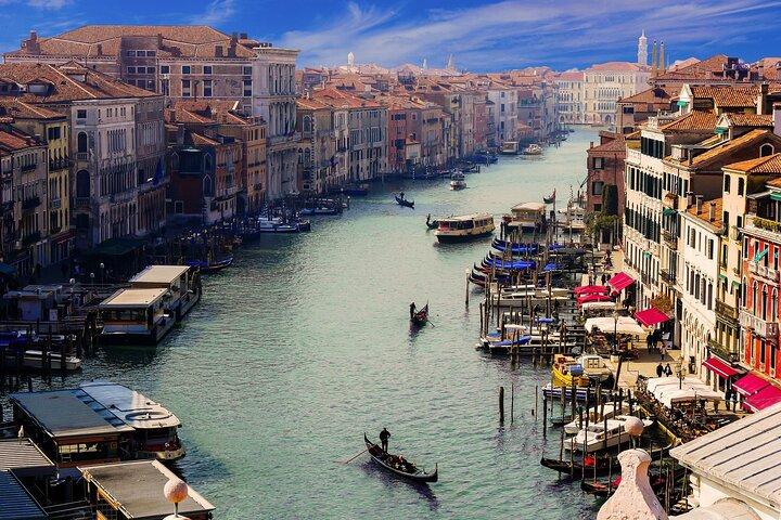 Gondola Private VIP Experience: Descubra a Cidade Flutuante