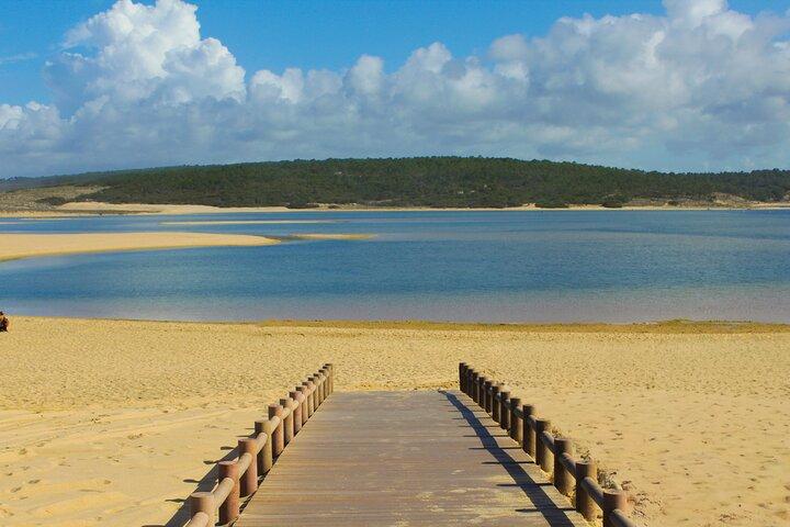 プライベートツアー：リスボンからのArrbida Natural ParkとSesimbra Day Trip