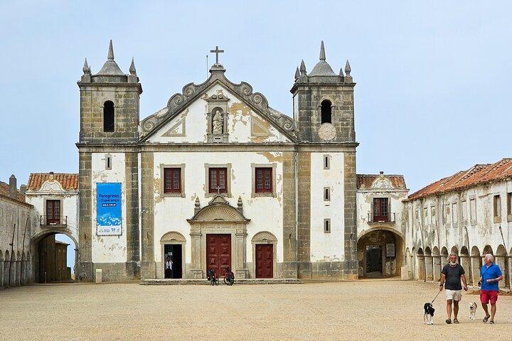 リスボンからのArrbida Natural ParkとSesimbra Day Trip