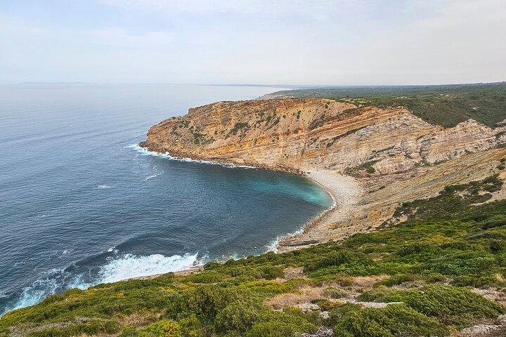 リスボンからのArrbida Natural ParkとSesimbra Day Trip