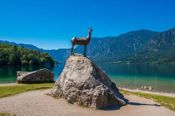 Dagtrip naar het meer van Bled Bohinj en de waterval van Savica vanuit Zagreb