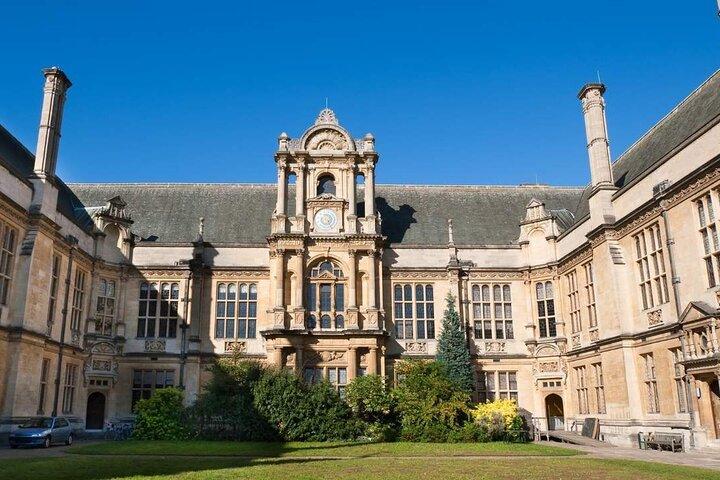Warwick Castle, Shakespeare's Stratford, Cotswolds & Oxford Tour