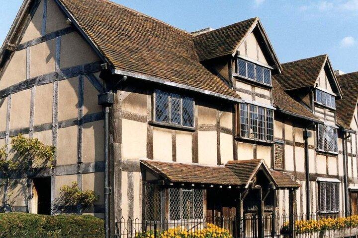Warwick Castle, Shakespeare's Stratford, Cotswolds & Oxford Tour