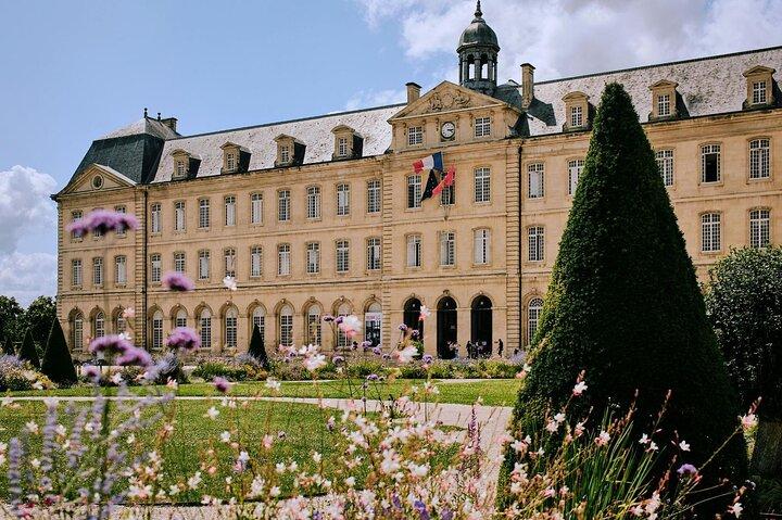 Caen Private Walking Tour med en lokal