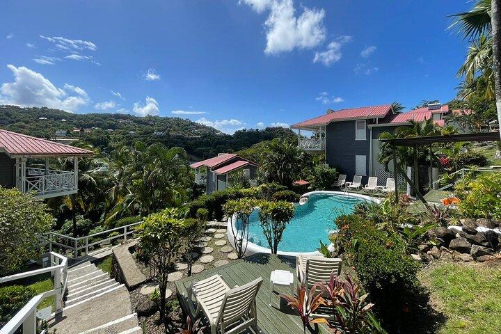 Weekend di vacanza a St Lucia con soggiorno in villa e vela di un giorno