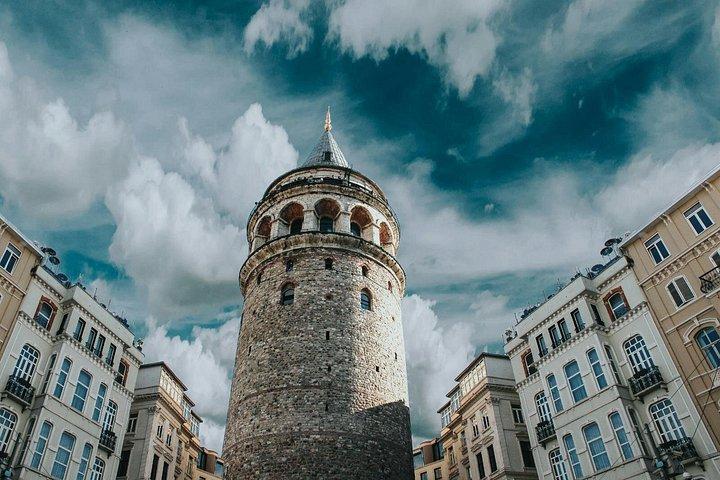 Istanbul Evening Street Food Tour: Karaköy, Pera and Taksim