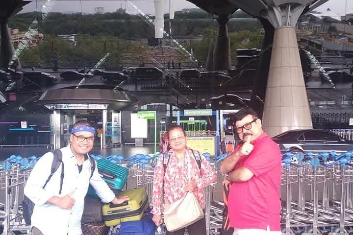 クアラルンプールマレーシア空港送迎タクシーサービスKLIA発着&