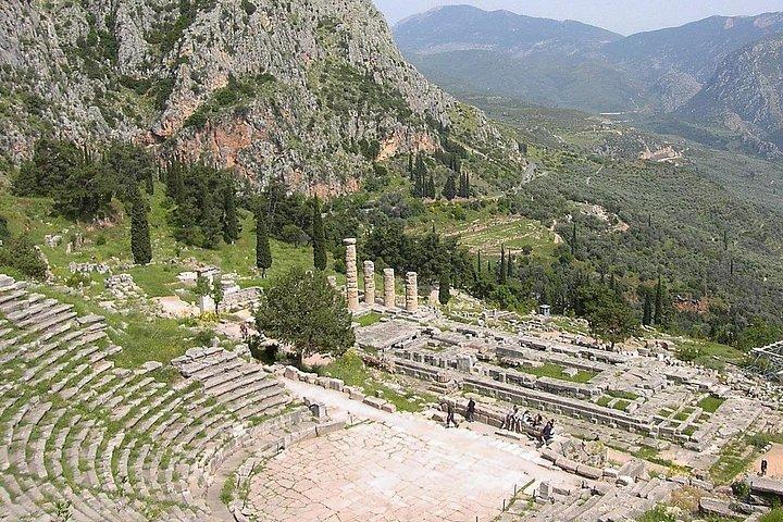 From Athens: Delphi Meteora Thermopylae 2 Days Private Tour