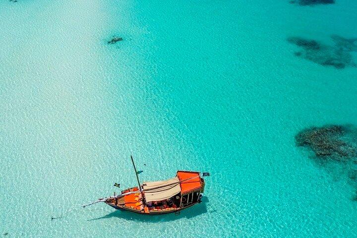 Privé/Delen : Verken Mnemba Island met een dhow