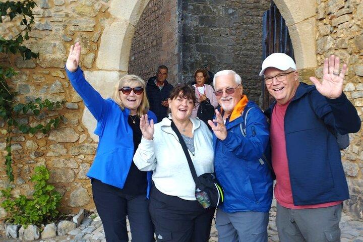 Excursion d'une journée aux grottes de Fátima Miradaire, au village et au château d'Óbidos