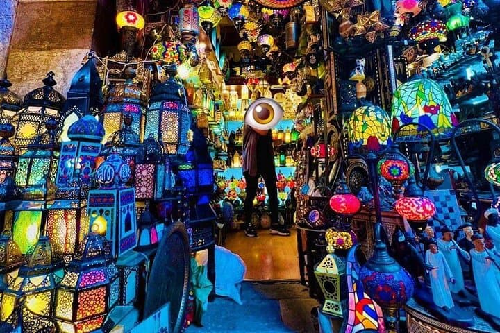 Cairo Night Tour : Market ,Centre ,Dinner & Wig Free