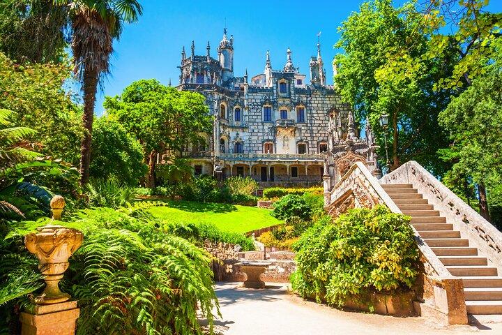 Gruppe tur til Sintra, Pena, Regaleira, Cabo da Roca & Cascais