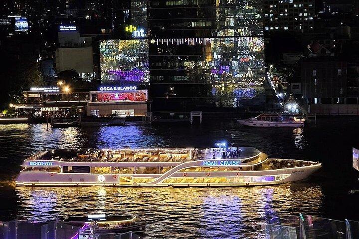 Entrada al crucero con cena en Bangkok Noah