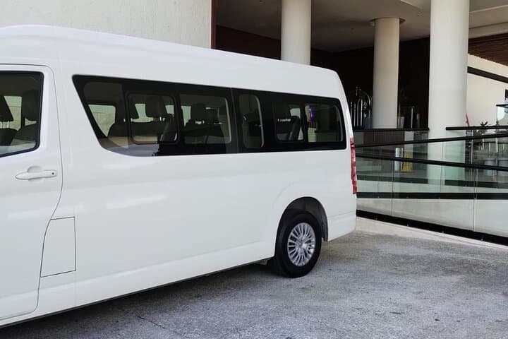 Prívate Transfer: Cancun Airport to Cancun, Playa or Tulum
