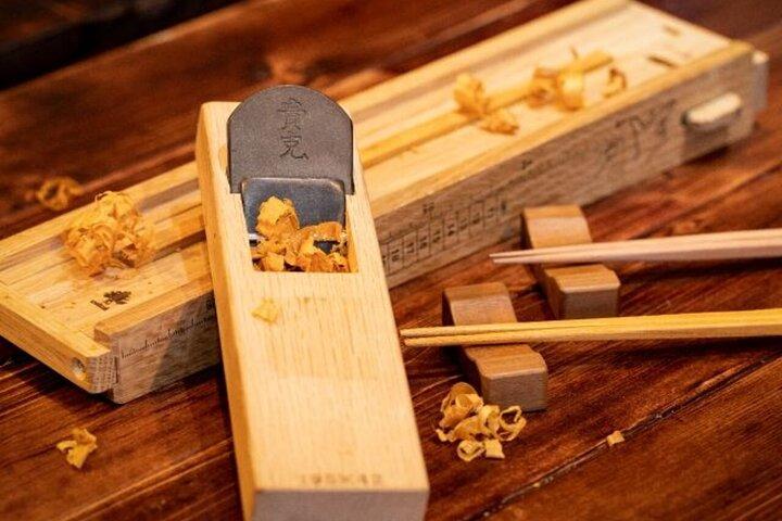 Kyoto : Gion bastelt eigene Essstäbchen mit Gravuroption