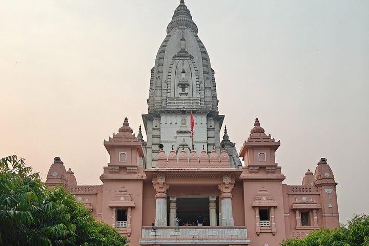 Private Varanasi Tour: Sunrise Boat Ride, Ganga Aarti & Temple