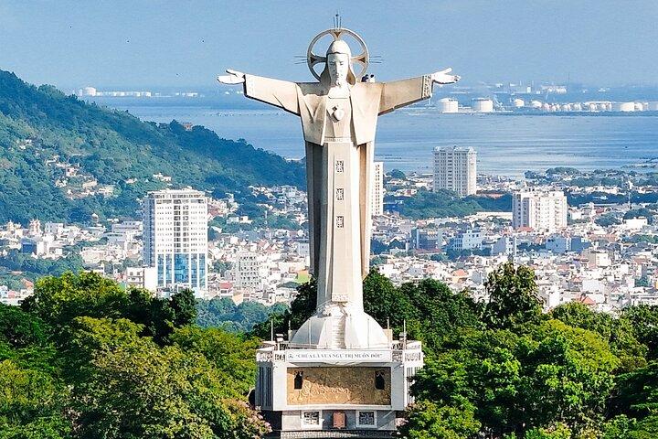 Excursión privada en tierra por la ciudad de Vung Tau con guía local