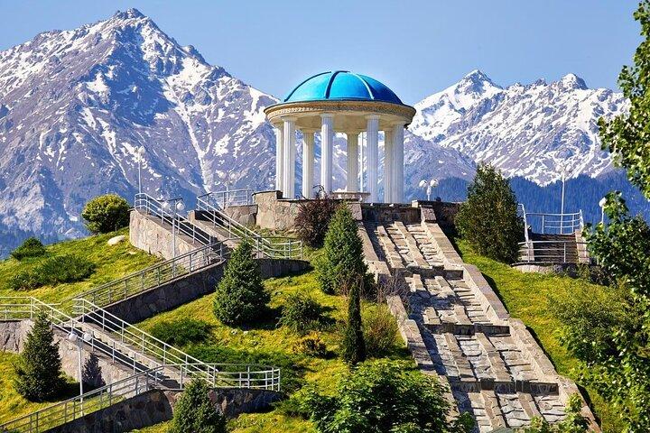 Private tour: Sightseeing Tour of Almaty & Shymbulak Resort